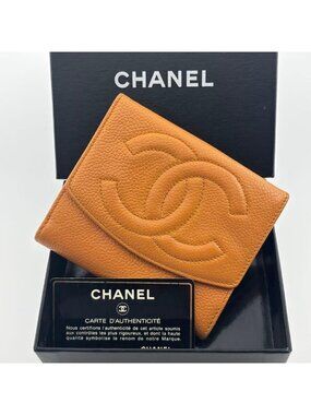 Chanel Wallet Jumbo CC Logo Caviar Snap Bifold